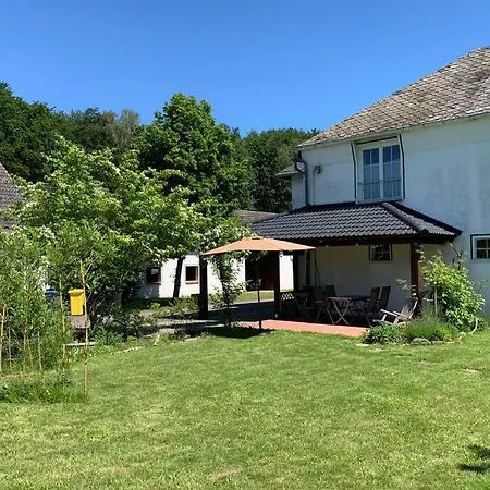 Koebelerhof - Stilvoll Eingerichtete Landwohnung *