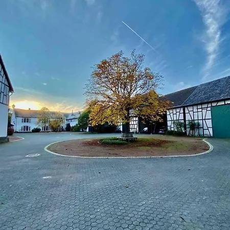 Koebelerhof - Stilvoll Eingerichtete Landwohnung *