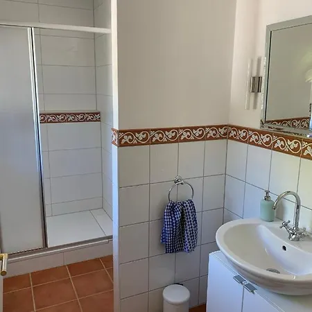 Apartment Koebelerhof - Stilvoll Eingerichtete Landwohnung Kordorf